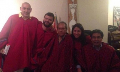 El director de Neurona con funcionarios del Gobierno de Evo Morales. | Foto archivo | Facebook