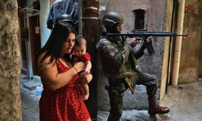 Los habitantes de las favelas de Río de Janeiro luchan para defenderse del nuevo coronavirus