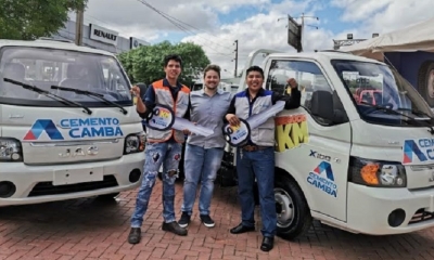 Ganadores e Ignacio Rojas, jefe de Marketing de Itacamba/Foto. Kreab