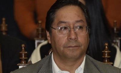 El candidato a la presidencia por el Movimiento al Socialismo (MAS), Luis Arce Catacora