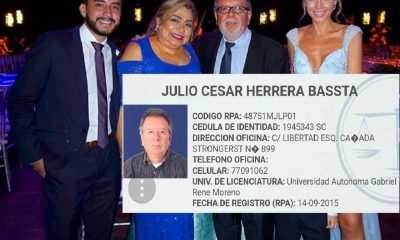 El abogado con su familia/Foto. RRSS