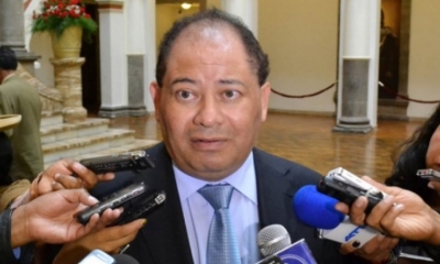 MInistro Carlos Romero
