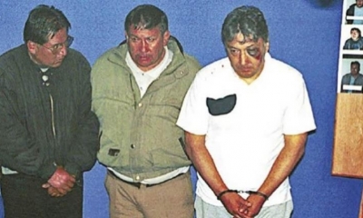 Blas Valencia es presentado ante los medios en 2001.