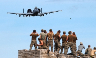 Avión A-10 de la Fuerza Aérea de EE.UU. durante un ejercicio de la OTAN cerca de Skrunda (Letonia). Foto: RT