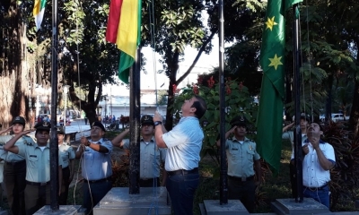 Alex Ferrier Abidar, destacó que, todos los bolivianos y en especial benianos, debemos sentirnos orgullosos por nuestro Pabellón Nacional.