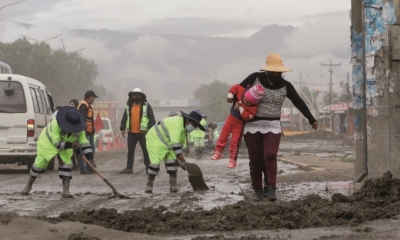 Las lluvias inundaron la capital del municipio de Cliza, donde sus habitantes piden ayuda. Foto: APG.