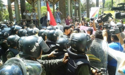 La policía detuvo a tres jóvenes marchistas/Foto. RRSS