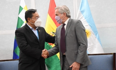 El presidente Luis Arce y el canciller de la República de Argentina, Felipe Solá.