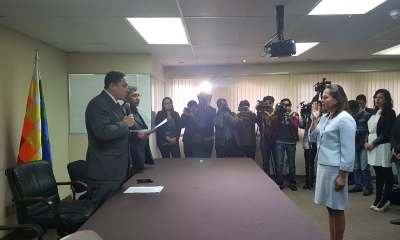 El ministro Héctor Arce, posesionó a Chávez/Foto. RRSS
