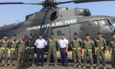 Los helicópteros refuerzan el trabajo del Supertanker/Foto. RRSS