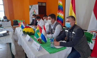 Autoridades del Servicio Nacional de Sanidad Agropecuaria e Inocuidad Alimentaria (Senasag), de Bolivia
