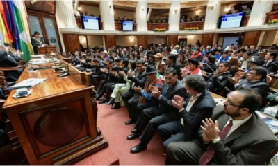 Mientras el presidente Morales dio su informe en la Asamblea en ciudades capitales se produjeron protestas exigiendo respeto al 21F.