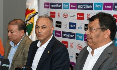El presidente de la Federación Boliviana de Fútbol (FBF), Fernando Costa