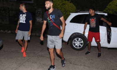 Jugadores llegando a cobrar/Foto.Fuad Landivar