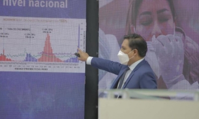 El ministro de Salud, Jeyson Auza, este lunes