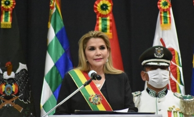 La presidenta Jeanine Áñez