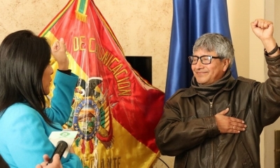 La ministra Gisela López, posesionó a Willy Maydana Esprella como nuevo viceministro de Gestión comunicacional. Foto: ABI
