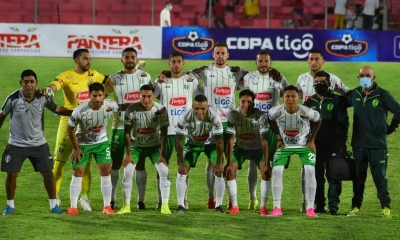 jugadores de Real Tomayapo.