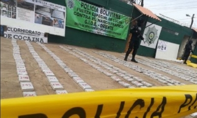 La droga incautada fue expuesta por la FELCN. Foto: EL DEBER