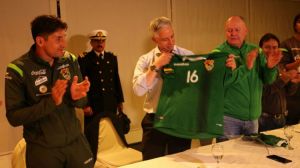 García Linera visitó a la Selección. Foto: Prensa FBF