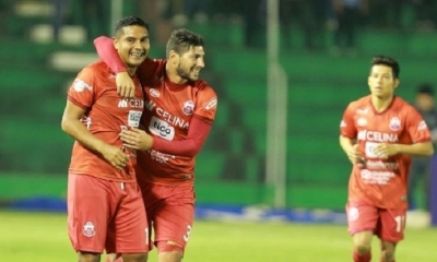 José Alfredo Castillo dio el triunfo al cuadro azucarero del norte. Foto: Fuad Landívar
