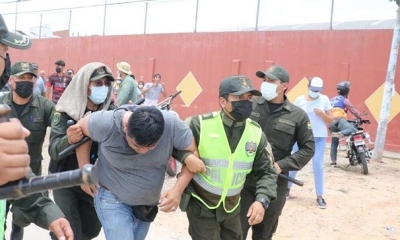 Una persona detenida en la avenida Santos Dumont 
