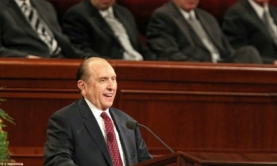 Thomas Monson, el fallecido presidente de la iglesia, durante su discurso el 3 de abril de 2010 en la apertura de la 180 Conferencia General anual.