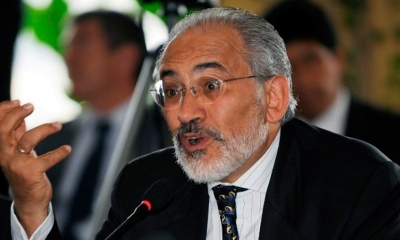 Carlos D. Mesa 
