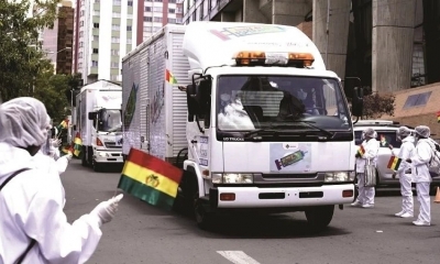 En el arribo del segundo lote, las vacunas fueron trasladadas en camiones de refrigeración.