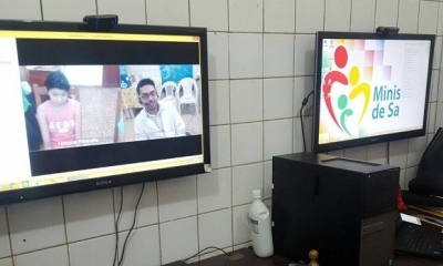 Equipos de TeleSalud, un programa del gobierno. Foto/Internet