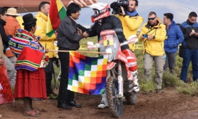 El presidente Evo Morales reafirmó el lunes el cariño del pueblo boliviano hacia los competidores del rally Dakar