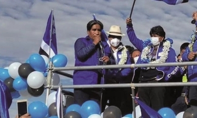 Morales emprendió una gira para impulsar a sus candidatos.