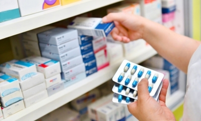 “Hoy (martes) se sostendrá una reunión con los importadores para saber por qué no estarían llegando estos medicamentos a las farmacias”.
