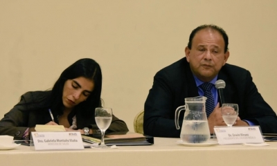 Ministra Gabriela Montaño y Erwin Viruez, presidente del Colegio Médico de Bolivia/Foto. RRSS