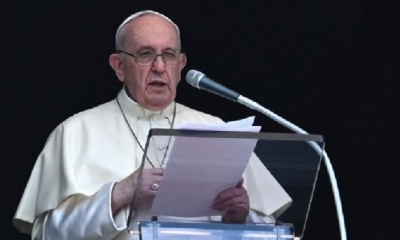 El máximo representante de la Iglesia Católica instó a que cada uno aporte 