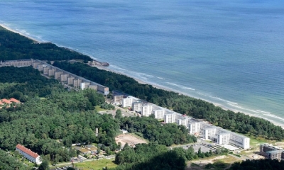 Panorámica del Complejo Prora, cerca de Binz, en la isla de Ruegen. 18 de agosto de 2016