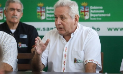 El gobernador de Santa Cruz, Rubén Costas