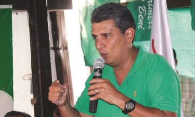 El vicepresidente de los Demócratas, Ernesto Suárez