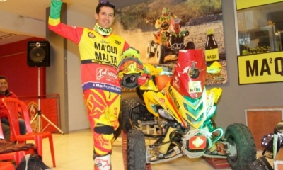 El piloto boliviano Hernán Paredes, que compite en cuadriciclos en el Rally Dakar, que se inició hoy, sábado, en Lima, pidió 