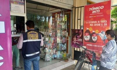 Control en una farmacia en Cochabamba.