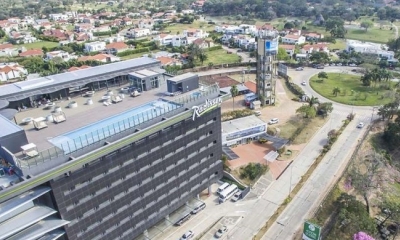 El Radisson se encuentra ubicado en zona residencia del Urubó, municipio de Porongo