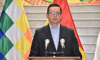 El ministro de Economía Óscar Ortiz durante conferencia de prensa. | Foto archivo | ABI