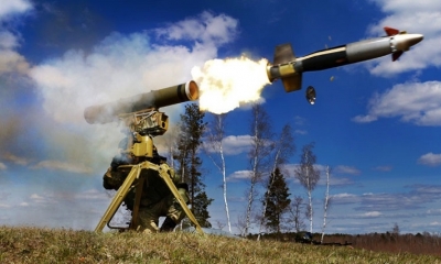 Cadetes de un centro de entrenamiento para el uso en combate de las fuerzas de misiles y la artillería, durante una prueba. Foto: RT