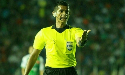 Ivo Méndez será este sábado el juez central del clásico cruceño.