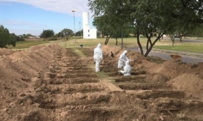 Imagen del cavado de tumbas en Córdoba, Argentina | Fuente: Facebook