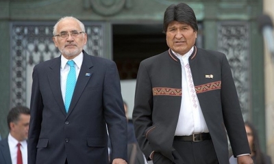 Carlos Mesa, junto al Presidente Evo Morales.