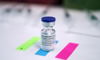 FDA concede su aprobación total a la vacuna de Pfizer 