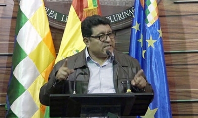El jefe de bancada del Movimiento al Socialismo (MAS) en el Senado, Efraín Chambi