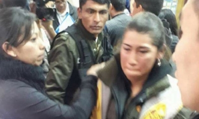 La funcionaria del Gobierno Autónomo Municipal de La Paz, Yamile Cáceres, durante su audiencia cautelar. Foto: Red de Periodistas La Paz