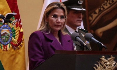 Jeanine Añez 